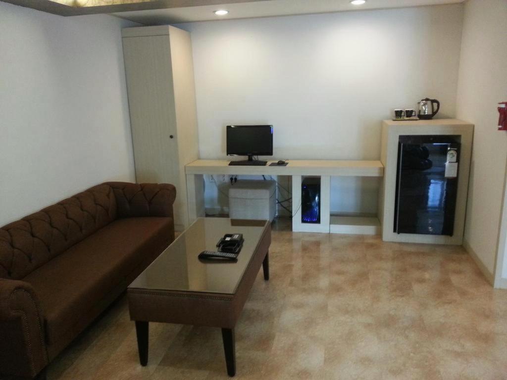 Hotel W Shinجيجو المظهر الخارجي الصورة