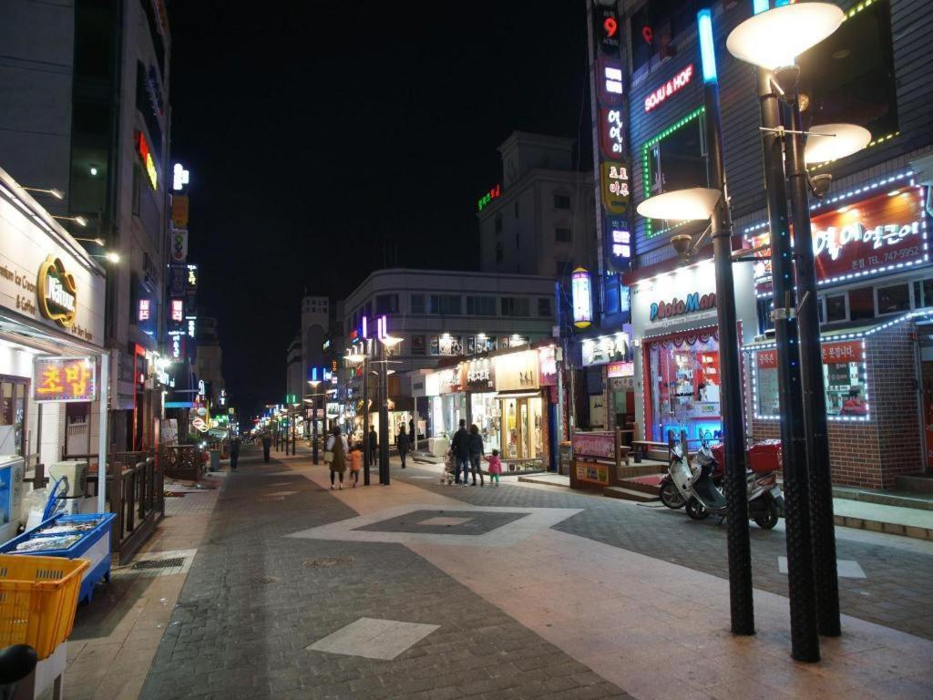 Hotel W Shinجيجو المظهر الخارجي الصورة