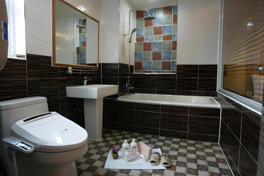 Hotel W Shinجيجو المظهر الخارجي الصورة